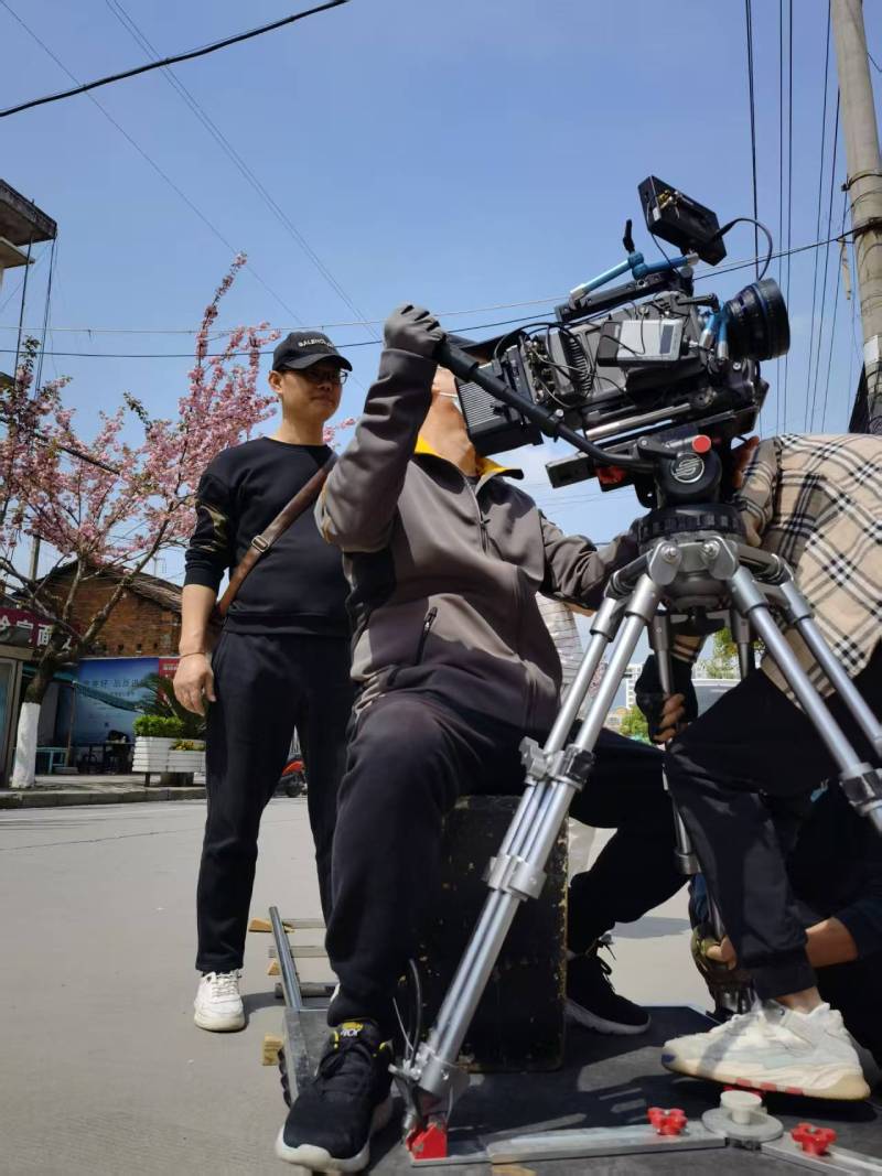 高邮市广告片拍摄：快消品牌爆款之选，网感内容适配社媒传播！